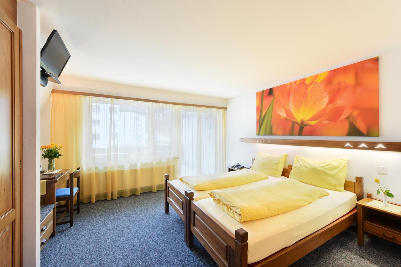 Hotel - Self Check-in Brigue